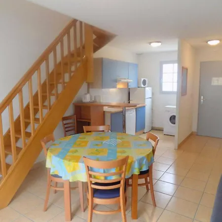 Appartement Vaux-Sur-Mer, 3 Pieces, 4 Personnes - Fr-1-305A-54